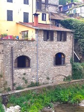 Rustico in vendita a Borgomaro