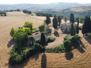 Rustico in vendita a Fossombrone