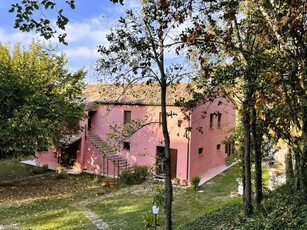 Rustico in VIA DELLA BAVIERA, Ancona, 11 locali, 3 bagni, 313 m²