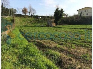 Terreno edificabile in vendita a Ortonovo