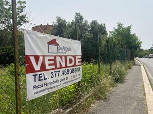 Terreno edificabile in vendita a Roma