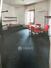 Ufficio in Affitto in Viale Cembrano 59 r a Genova