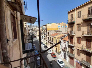 Vendita Appartamento Palermo - Via Re Tancredi