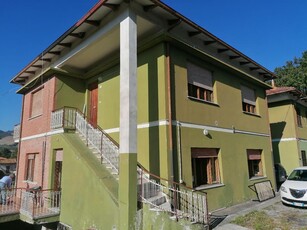 Vendita Casa Indipendente in URBINO