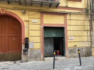 Vendita Negozio, in zona CENTRO, CASERTA