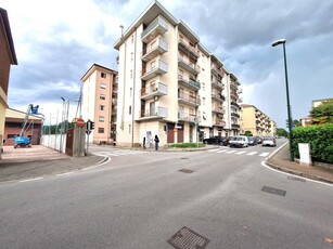 Via Piave trilocale 90mq