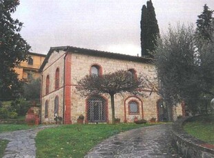 Villa a schiera in Loc. Vernano Via di Castiglionchio 57/B, 14 locali