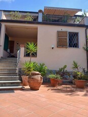 Villa a schiera in vendita a Carrara