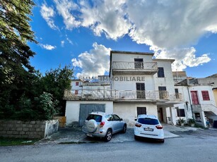 Villa a schiera in vendita a Civitella Del Tronto