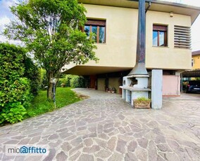 Villa arredata con terrazzo Mugnano, pontetetto, sorbano del vescovo