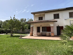 Villa bifamiliare in Contrada Valle Di Natale, San Giovanni a Piro (SA)