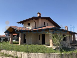 Villa di nuova costruzione, in vendita in Località Provvidenza, Peveragno