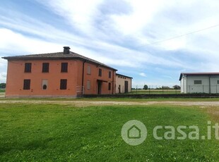 Villa in Affitto in Via Piacenza 4 a Cortemaggiore