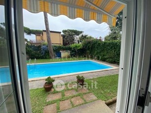 Villa in Affitto in Via Portorose a Fiumicino