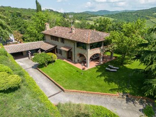 Villa in vendita a Arezzo