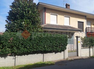 Villa in vendita a Cerro Maggiore
