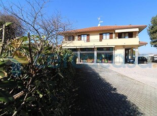 Villa in vendita a Cerro Maggiore