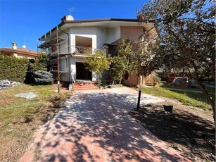 Villa in vendita a Forte Dei Marmi