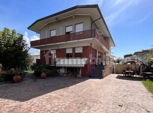 Villa in vendita a Forte Dei Marmi