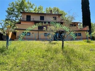 Villa in vendita a Greve In Chianti