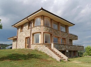 Villa in vendita a Grotte Di Castro