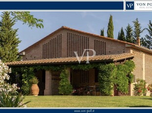 Villa in vendita a Peccioli