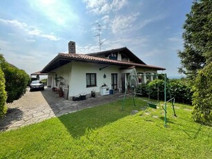 Villa in vendita a Ronco Biellese