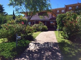 Villa in Vendita in a Livorno