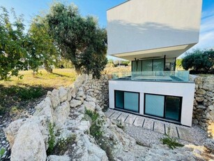 Villa in Vendita in a Siracusa