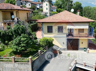 Villa in Vendita in Strada Barazzetto - Vandorno 154 a Biella