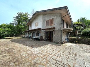 Villa in Vendita in Strada Chiesa Nuova a Viterbo