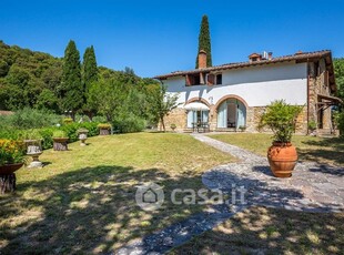 Villa in Vendita in Strada Provinciale Lauretana a Rapolano Terme