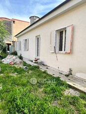 Villa in Vendita in Via Amerigo Vespucci a Pisa