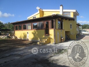 Villa in Vendita in Via Ausonio Tanda a Sassari