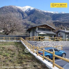 Villa in Vendita in Via de Beauregard 13 a Aosta