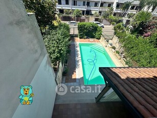 Villa in Vendita in Via Fleming Alessandro 24 a Lecce