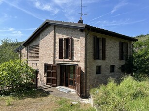 Villa in Via Abbazia, Valsamoggia, 9 locali, 3 bagni, giardino privato