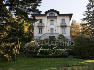 Villa unifamiliare in vendita a Gavirate