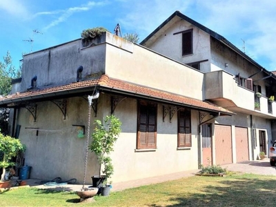 villa in vendita a Bovisio Masciago