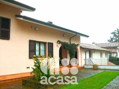 villa in vendita a Cesena