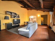 Appartamento in vendita a Lucca via della Zecca,, 55100