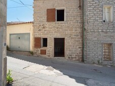 Casa Indipendente in in vendita da privato a Luras via Municipio, 21