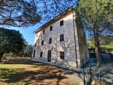 Colonica in vendita a Castellina Marittima via Roma