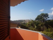 Villa Bifamiliare in vendita a Magomadas via Cagliari