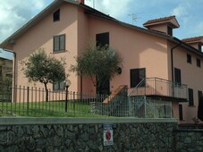 Villa Bifamiliare in in vendita da privato a Camporgiano via dei Venti, 2/c