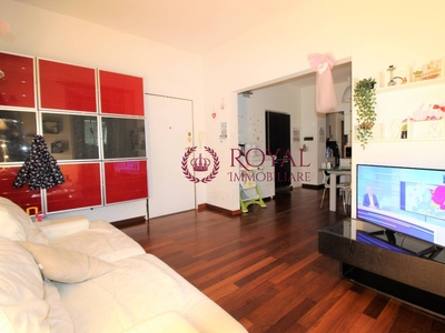 Trilocale in Via Santo Stefano, Livorno, 1 bagno, arredato, 60 m²