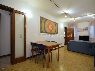 Appartamento in Affitto in Campo Santo Stefano a Venezia