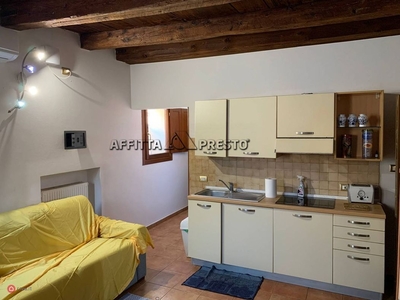 Appartamento in Affitto in Piazza del Carmine 10 a Forlì