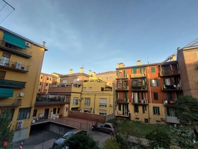 Appartamento in Affitto in Via Nicolò Dall'Arca a Bologna
