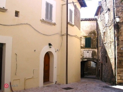 Appartamento in Affitto in Via San Berardo 15 a Calvi dell'Umbria